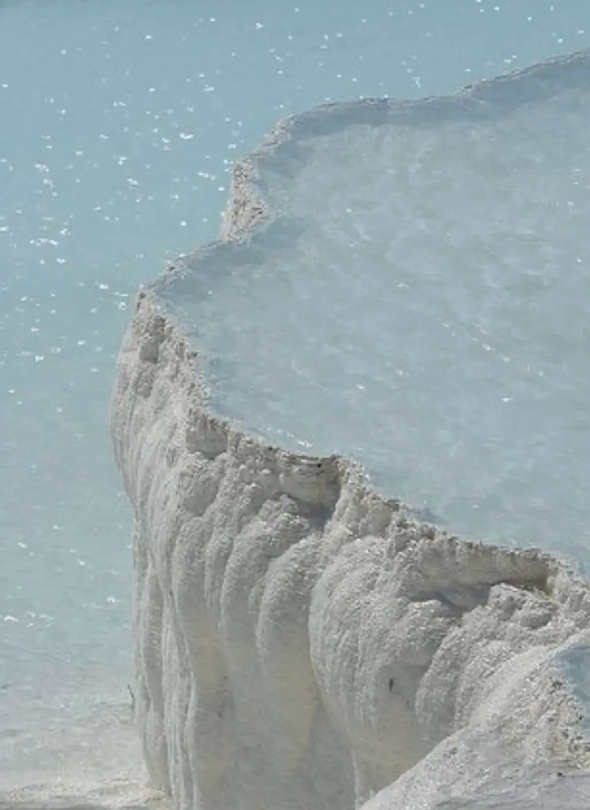 Mineral travertine formation